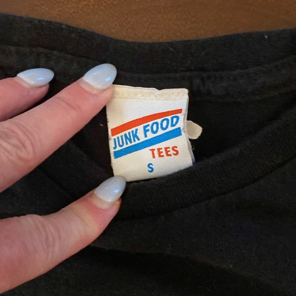 Junk Food Tees Def Leopard Graphic T-Shirt/ size small - Picture 2 of 4